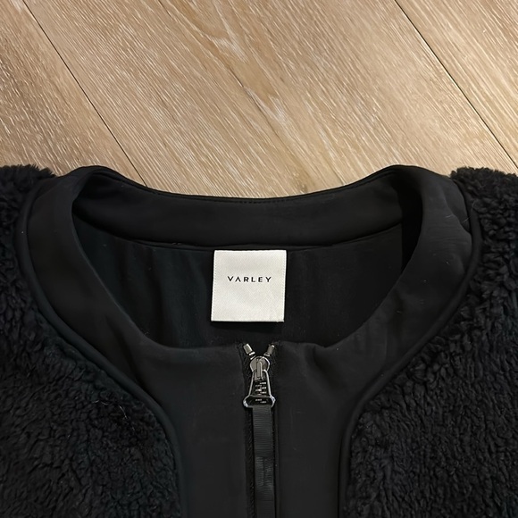 Varley Perry Gillet Sherpa Fleece Vest Black - Picture 4 of 8